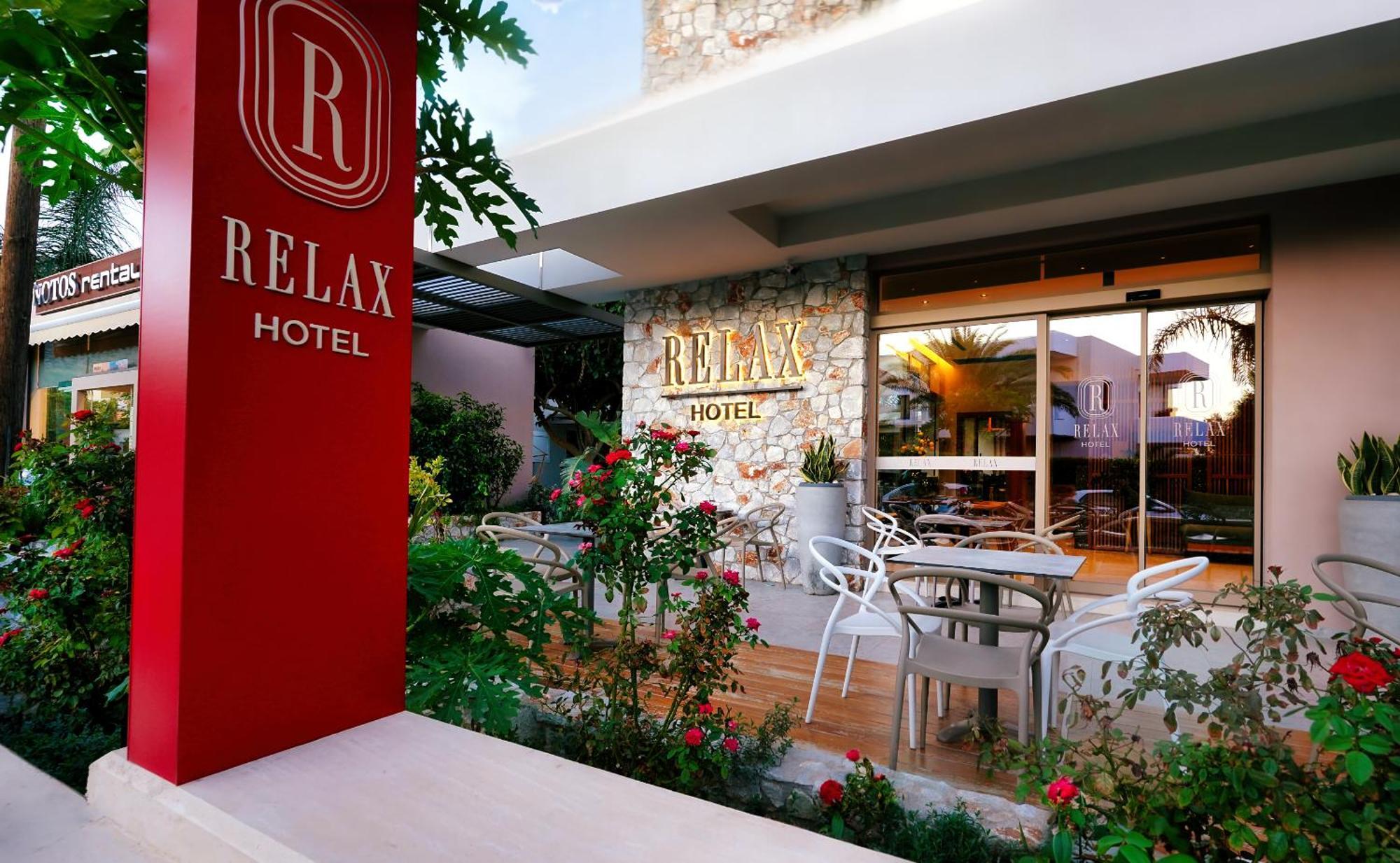 Relax Hotel Palaiochora Ngoại thất bức ảnh